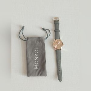 Monroé by Maestró Unisex Water Resistant Wristwatch Dark Gray Rose Gold Leather